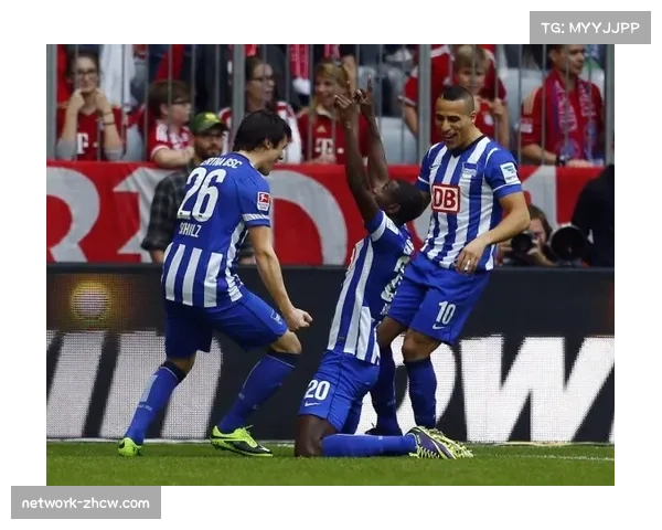 拜仁慕尼黑客场二比二战平柏林联合 连胜纪录终结暴露防守稳定性隐忧