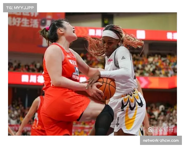 浙江女篮外线手感低迷 四川高强度防守压制对手进攻